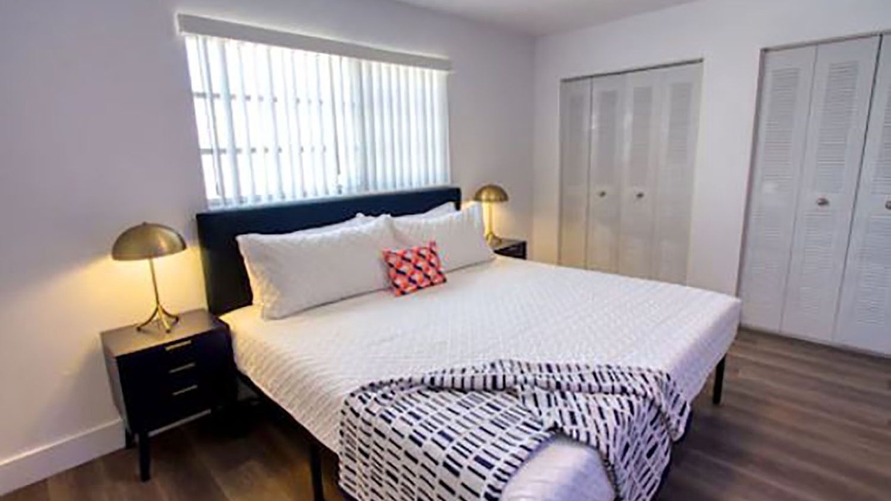 Photo of Bedroom in Midtown