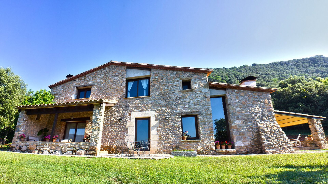 Photo of Outdoor in Amer