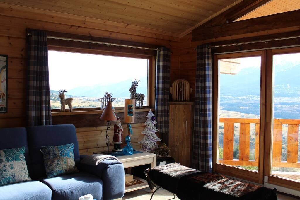 Photo of Livingroom in Font-Romeu-Odeillo-Via