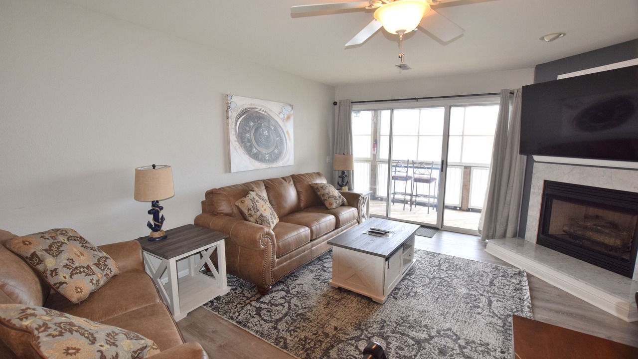 Photo of Livingroom in Osage Beach