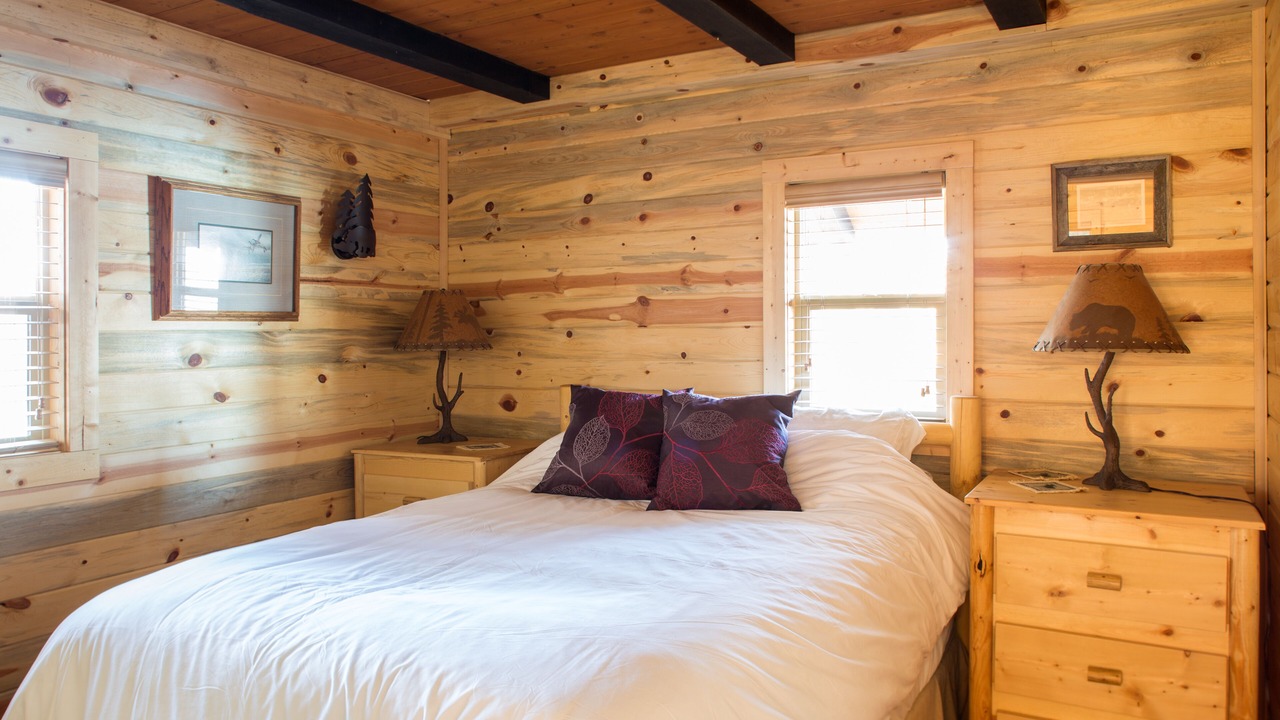Photo of Bedroom in Bigfork