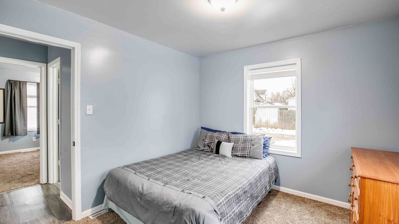 Photo of Bedroom in Northeast South Bend