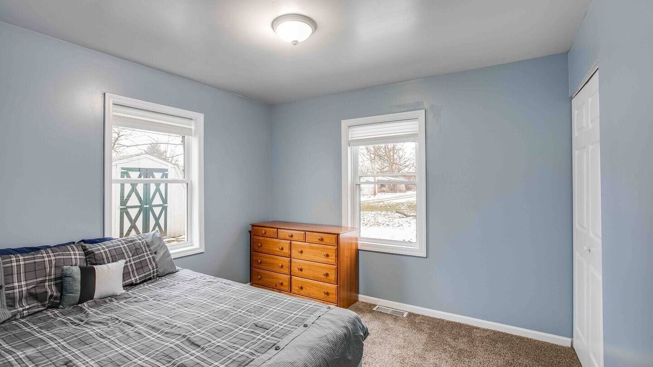 Photo of Bedroom in Northeast South Bend