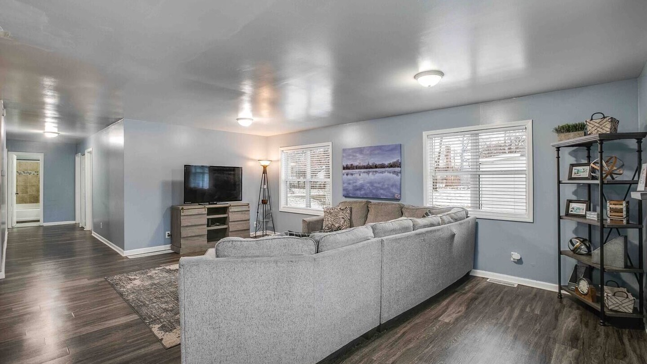 Photo of Livingroom in Northeast South Bend