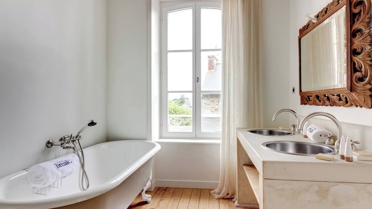 Photo of Bathroom in Saint-Briac-sur-Mer
