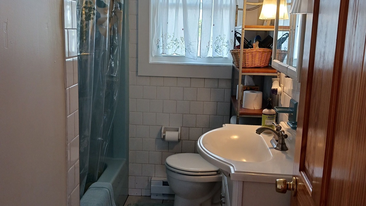 Photo of Bathroom in Matunuck