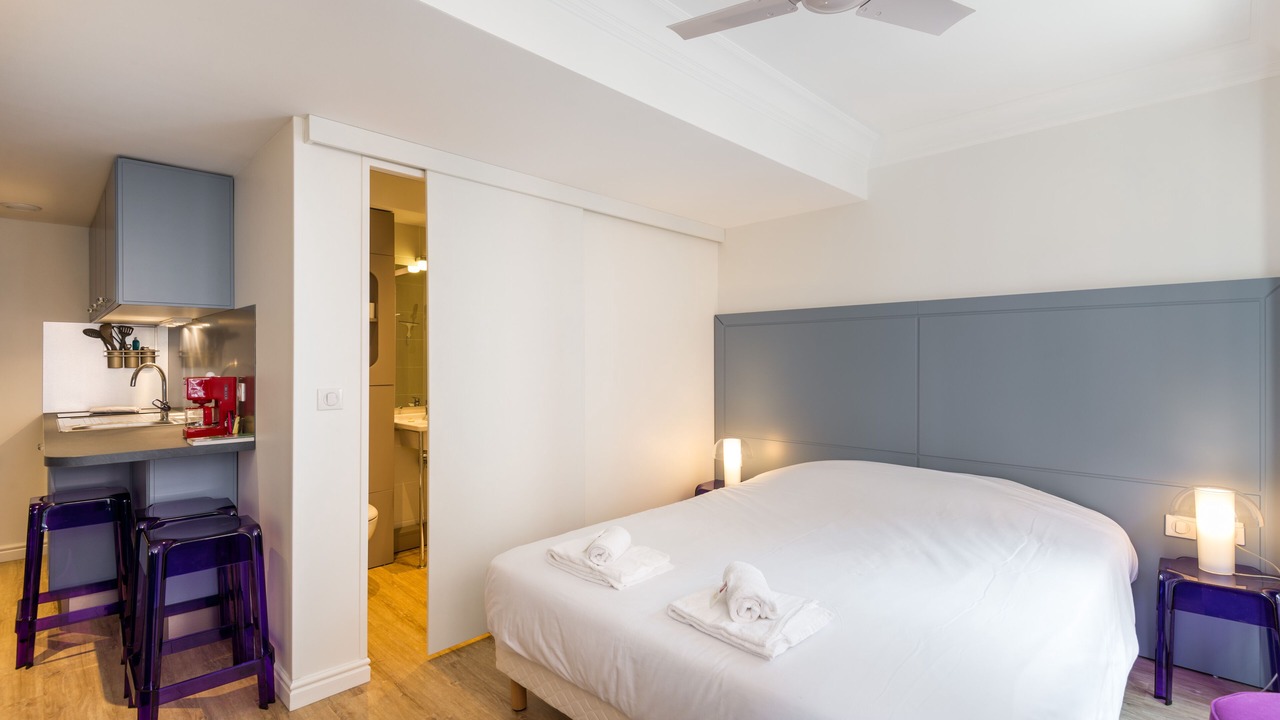 Photo of Bedroom in 1st Arrondissement