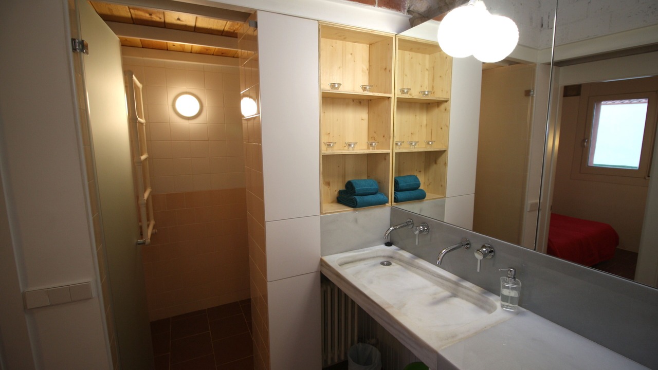 Photo of Bathroom in La Llacuna