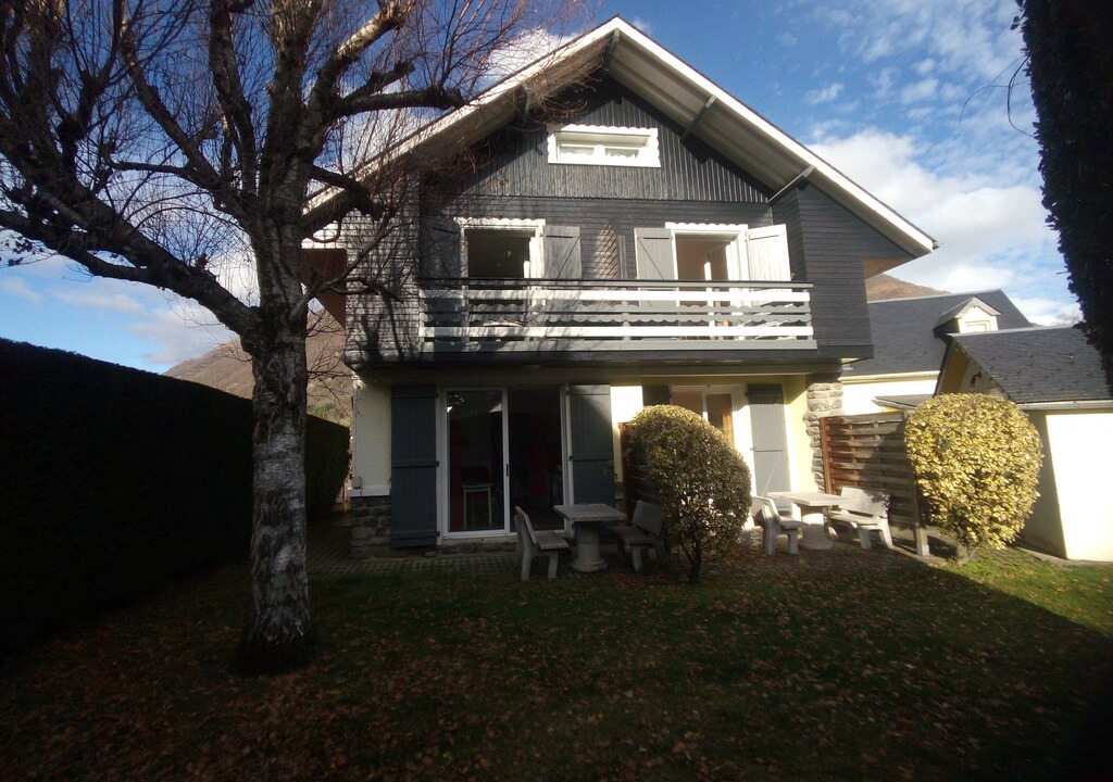 Photo of Buildings in Luz-Saint-Sauveur