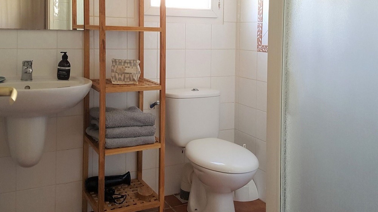 Photo of Bathroom in Ventenac-Cabardes
