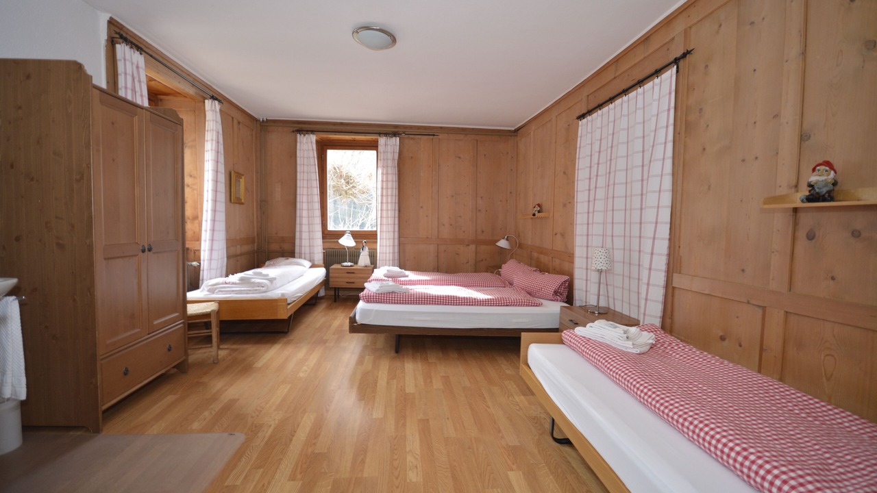 Photo of Bedroom in Filisur