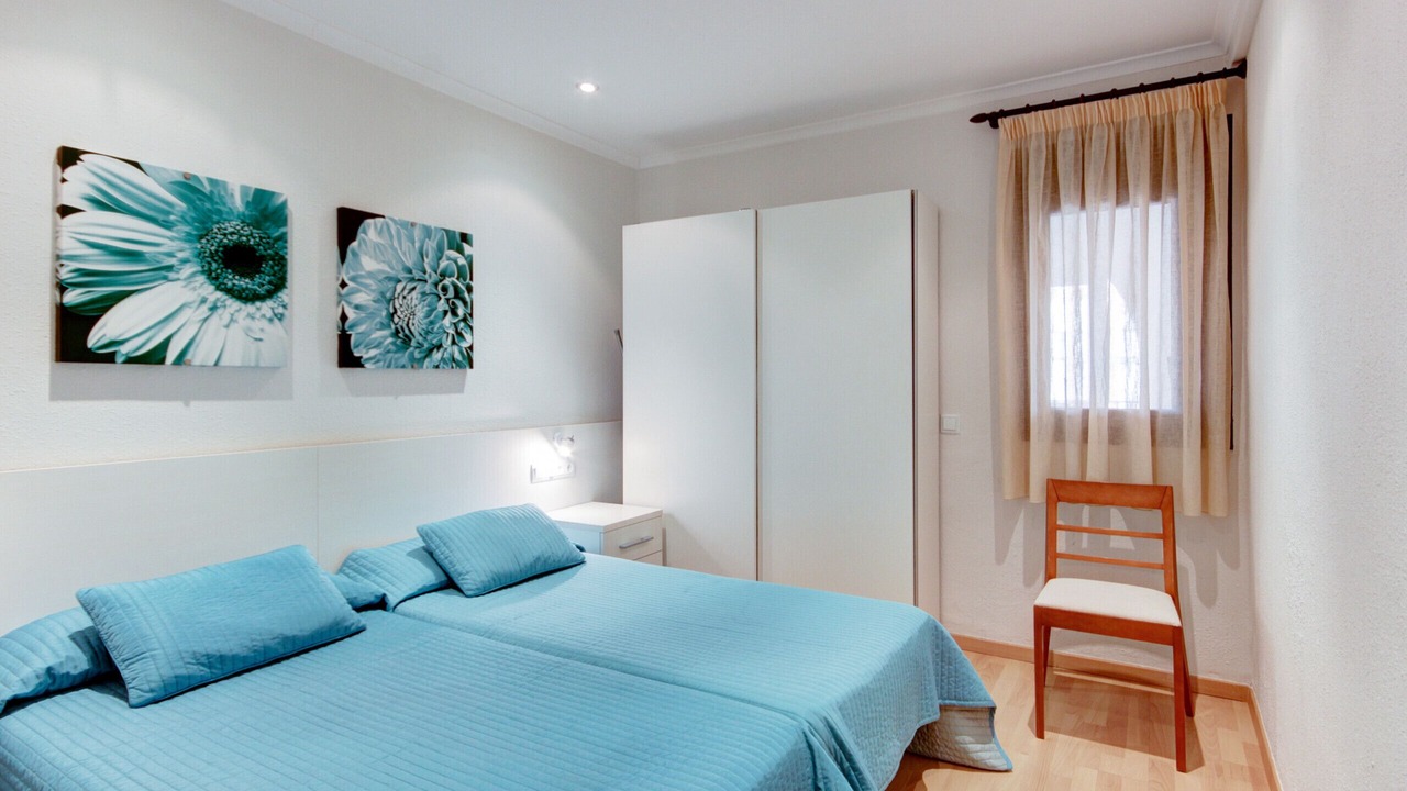 Photo of Bedroom in Roses Town Center