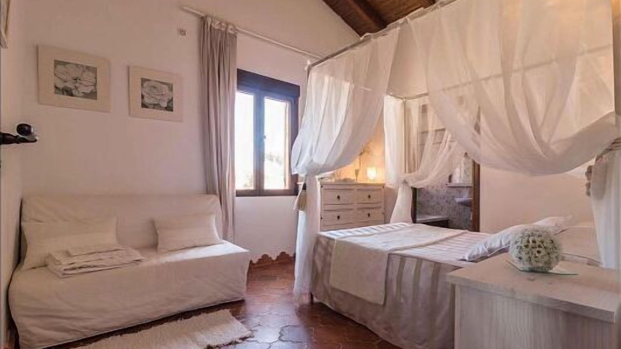 Photo of Bedroom in Fuenlabrada de los Montes