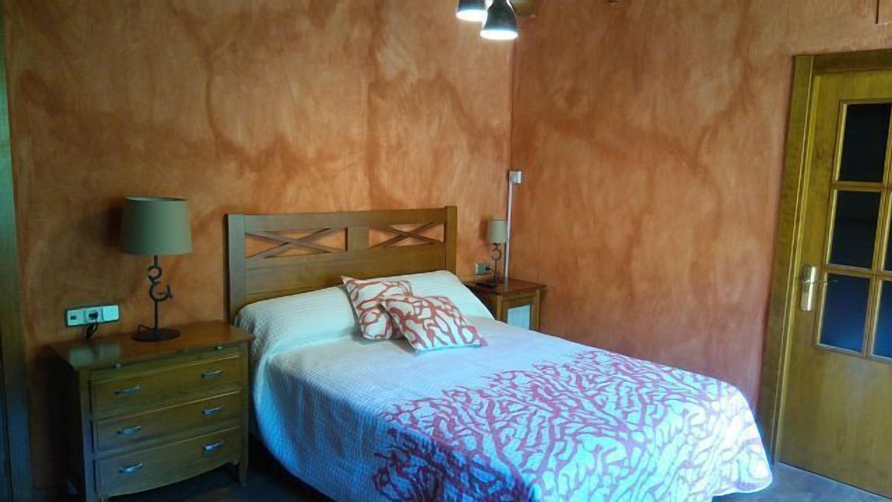 Photo of Bedroom in Erdo