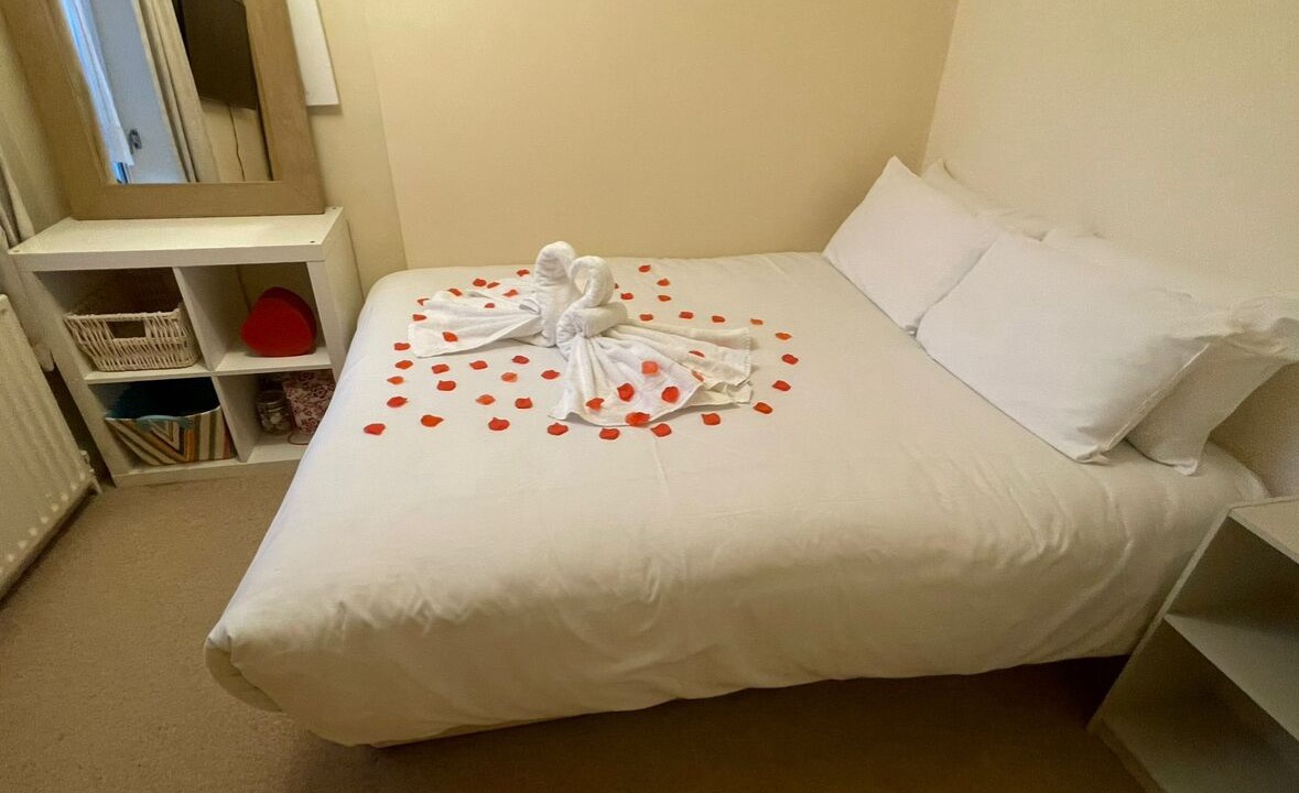 Photo of Bedroom in Frognal and Fitzjohns