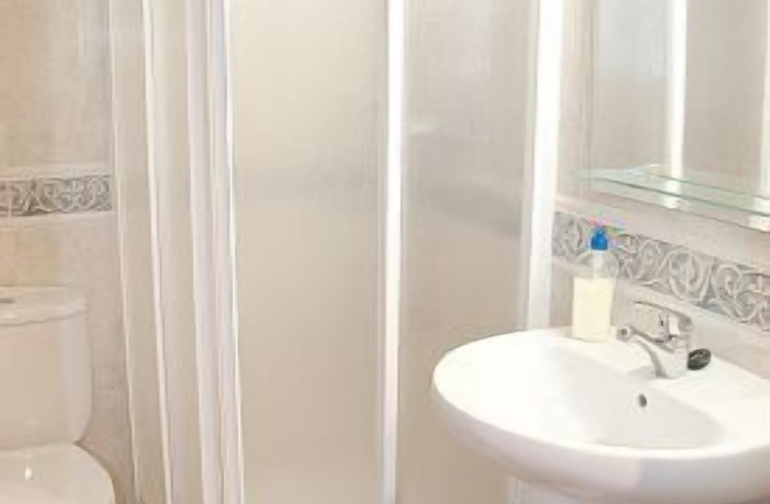 Photo of Bathroom in Munebrega