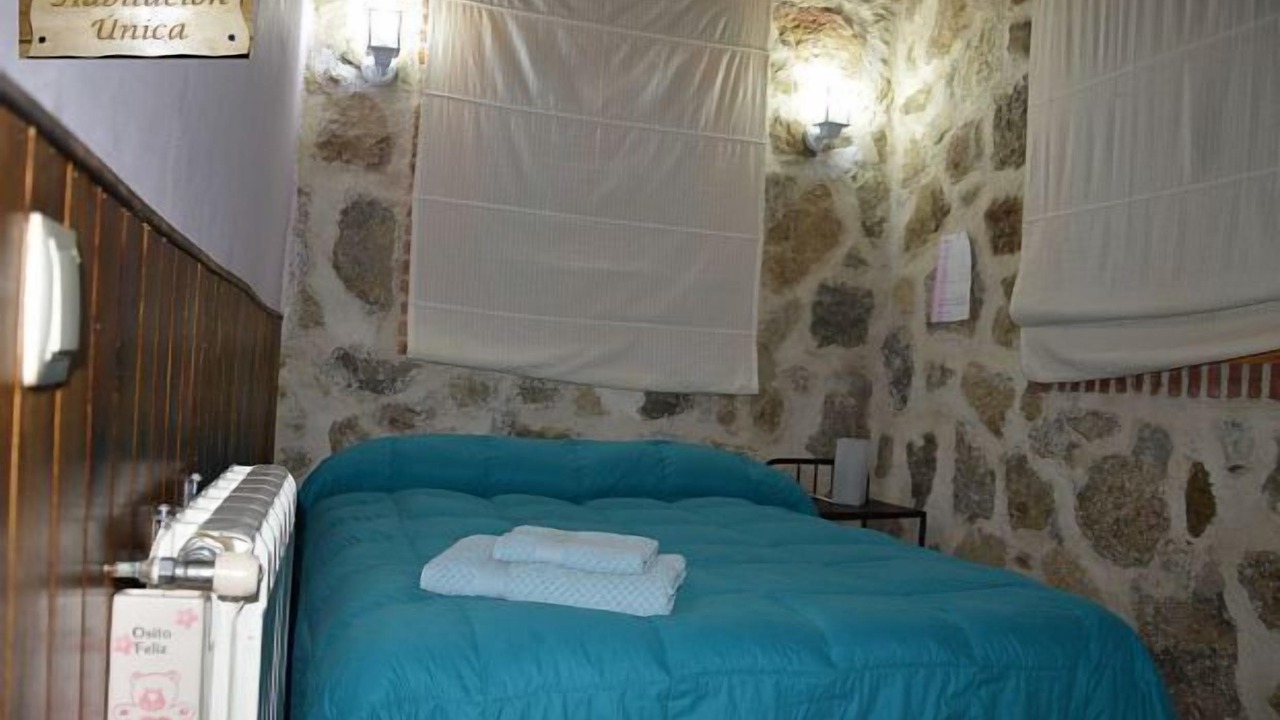 Photo of Bedroom in Navaluenga