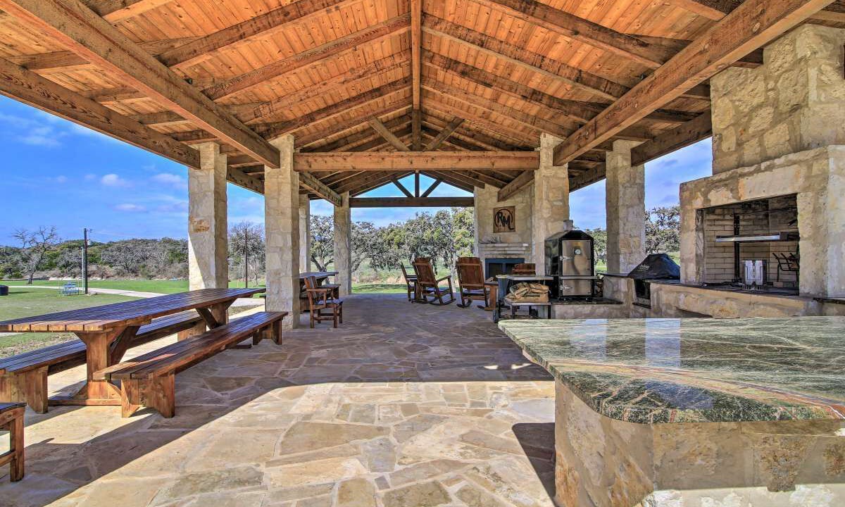 Photo of Outdoor in Pipe Creek