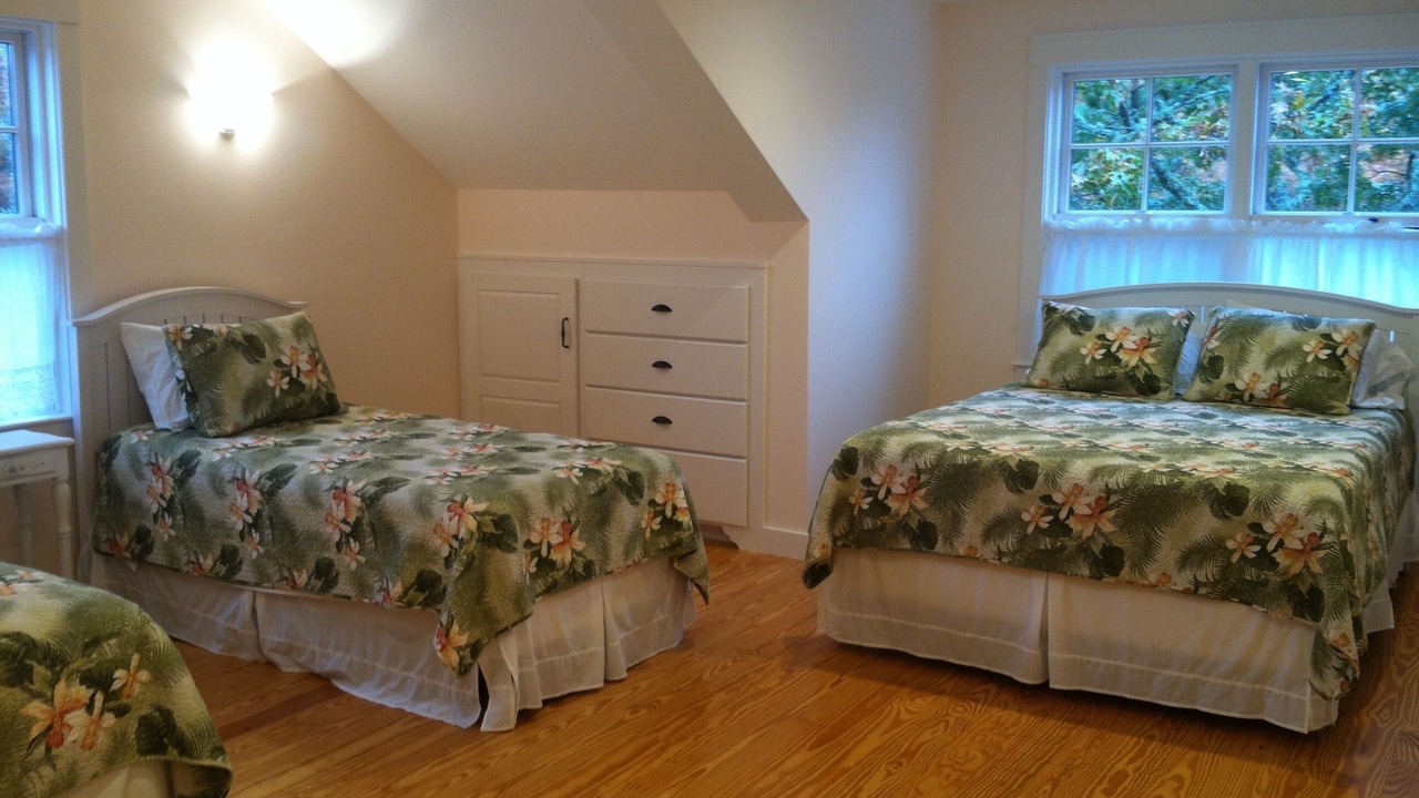 Photo of Bedroom in West Tisbury