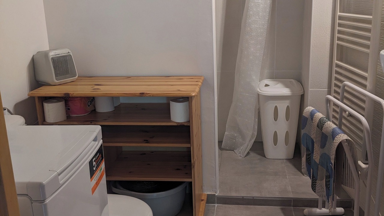 Photo of Bathroom in Les Ancizes-Comps