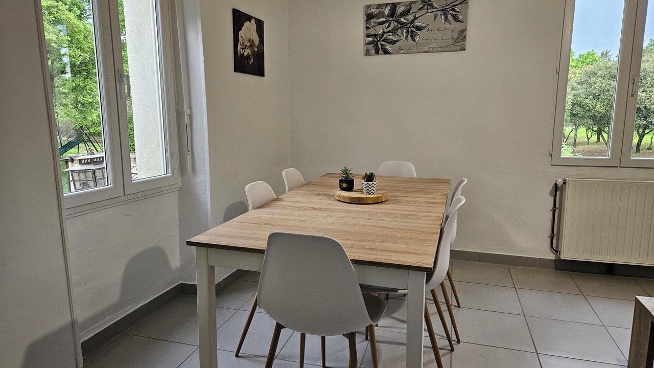 Photo of Others in Grillon