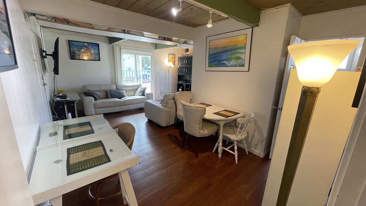 Photo of Livingroom in Pacific Beach