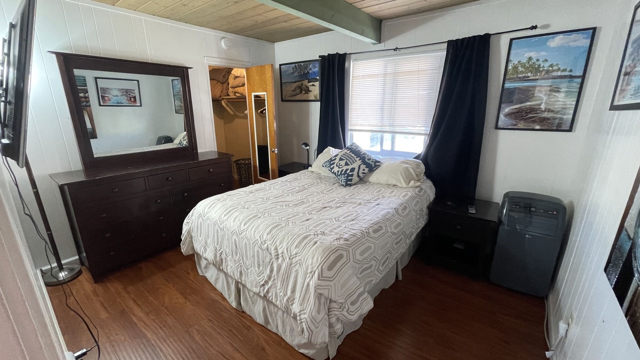 Photo of Bedroom in Pacific Beach