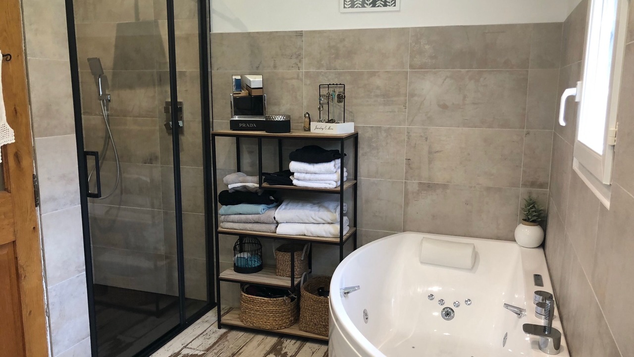 Photo of Bathroom in Gardanne