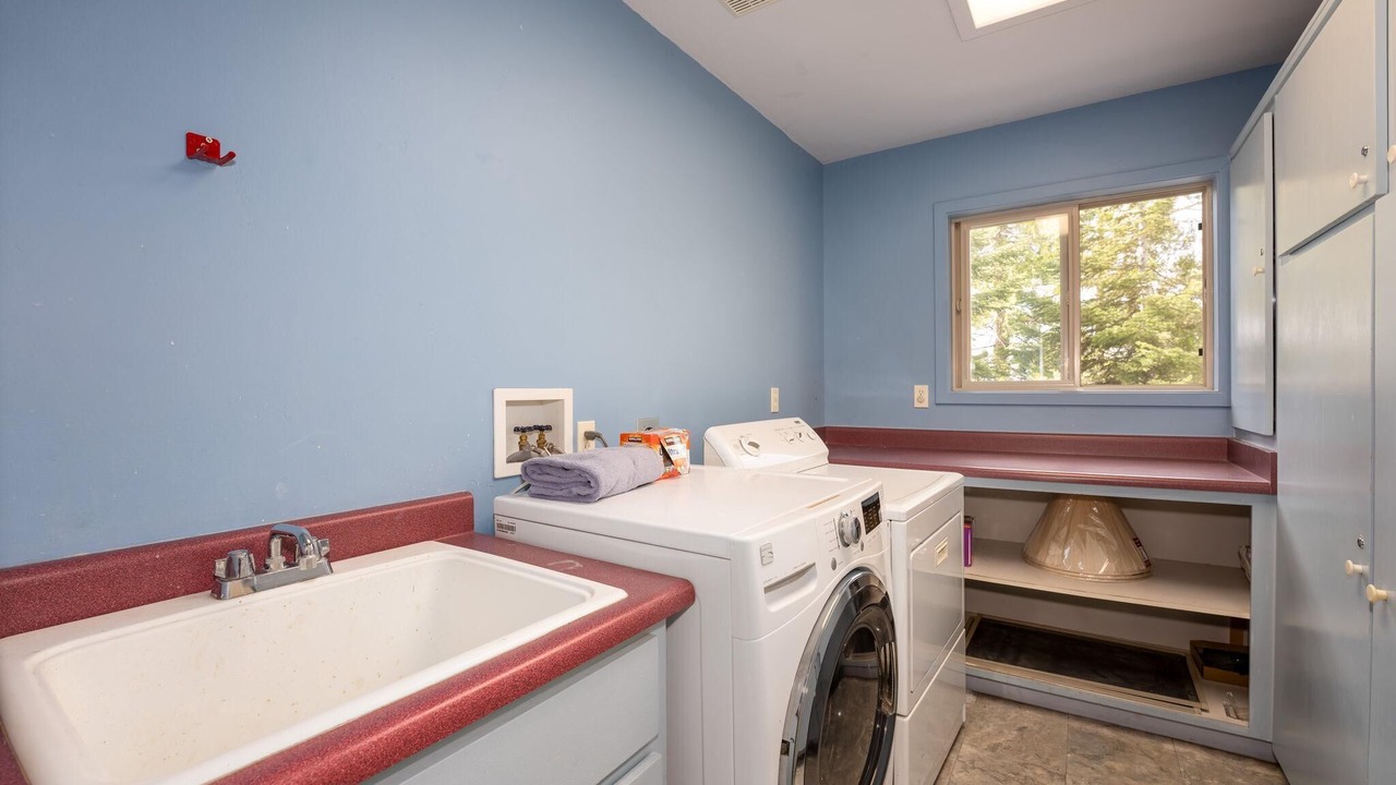 Photo of Bathroom in Yosemite National Park