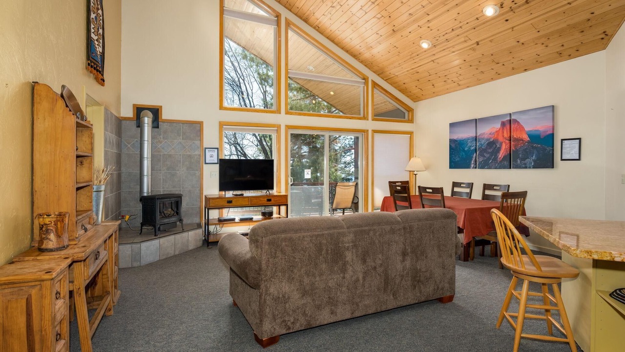 Photo of Livingroom in Yosemite National Park