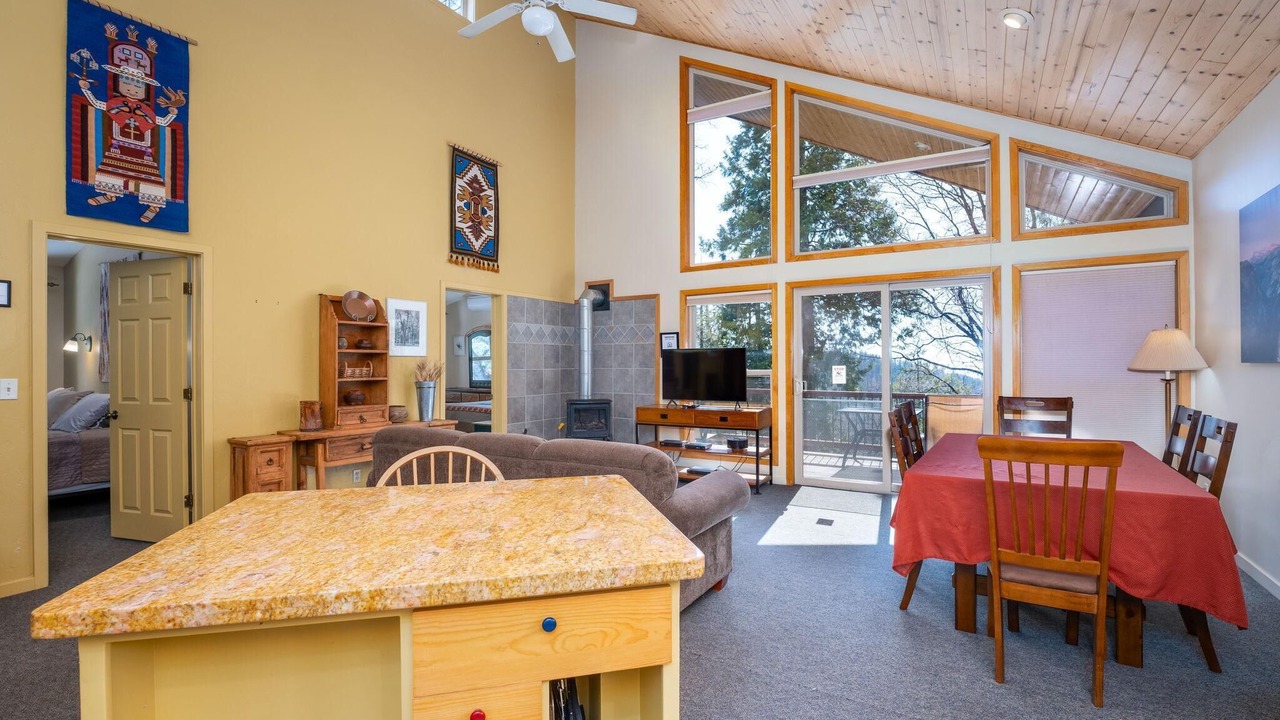 Photo of Livingroom in Yosemite National Park