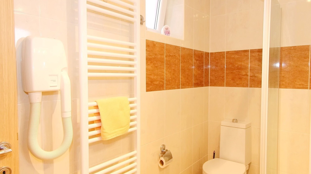 Photo of Bathroom in Brulo