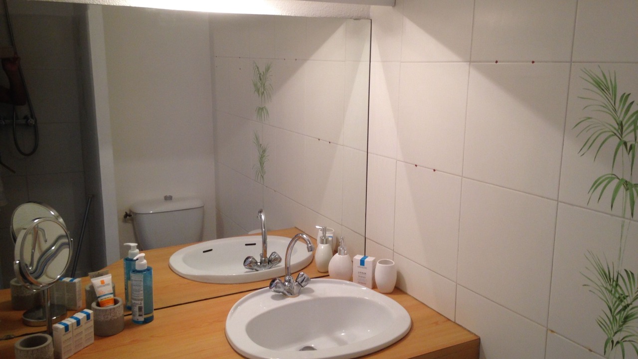 Photo of Bathroom in Carnon-Plage
