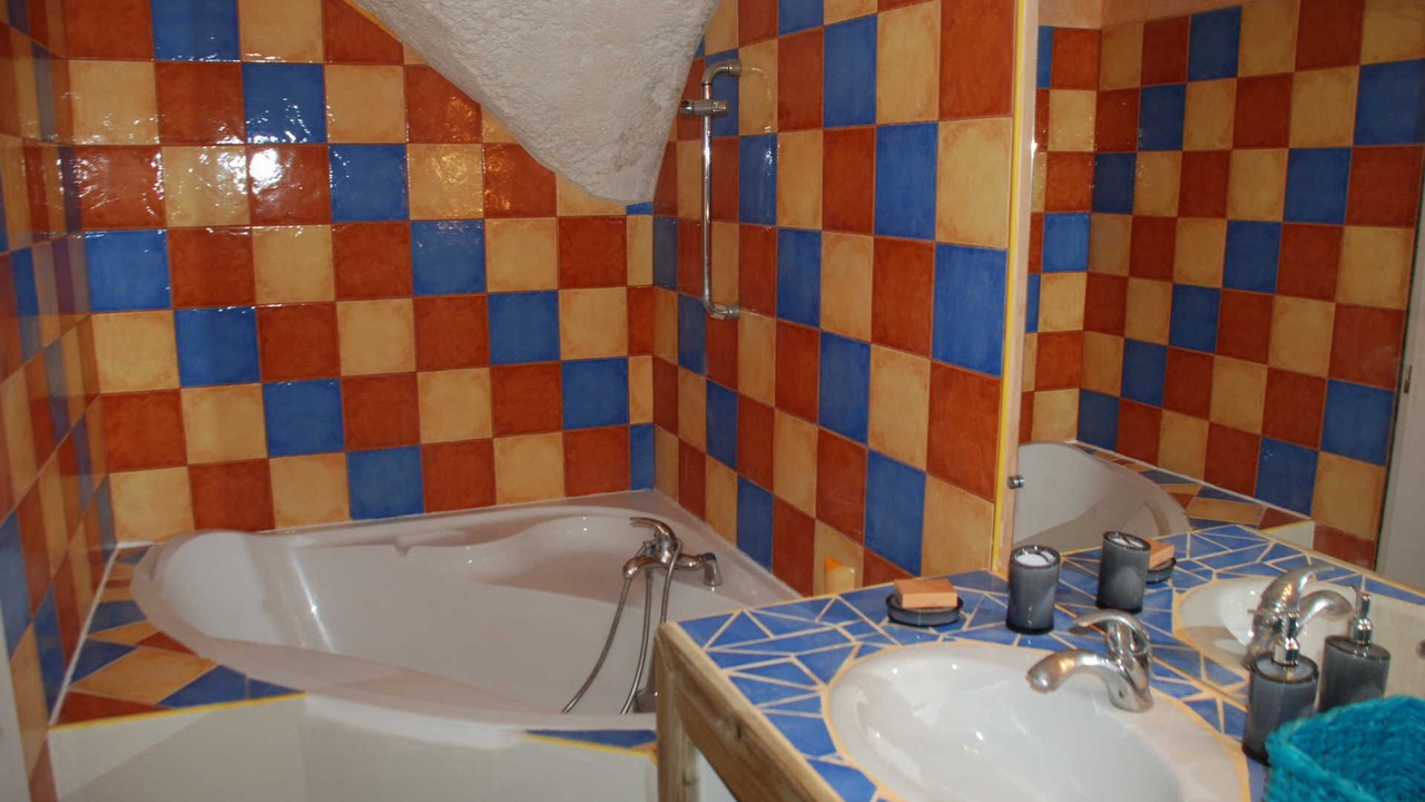 Photo of Bathroom in Salavas