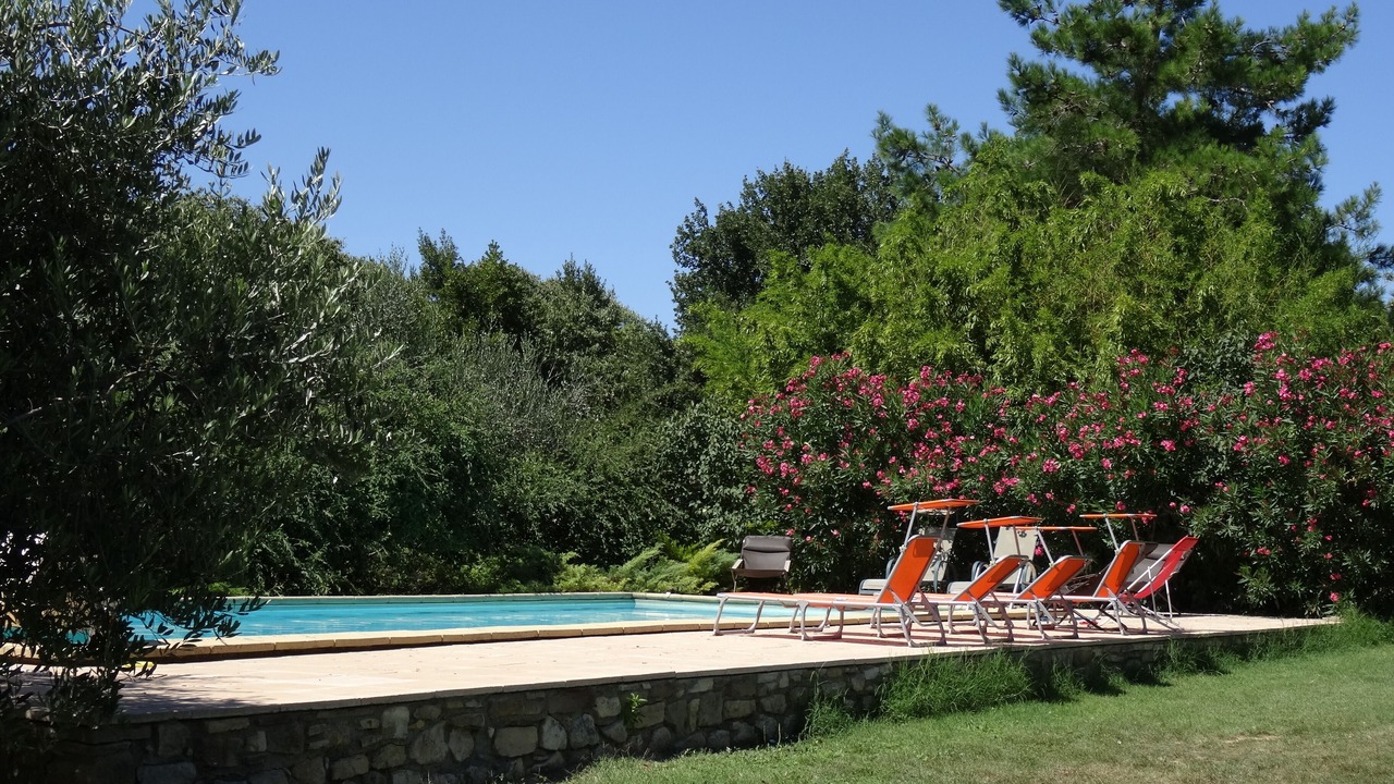 Photo of Outdoor in Saint-Dezery