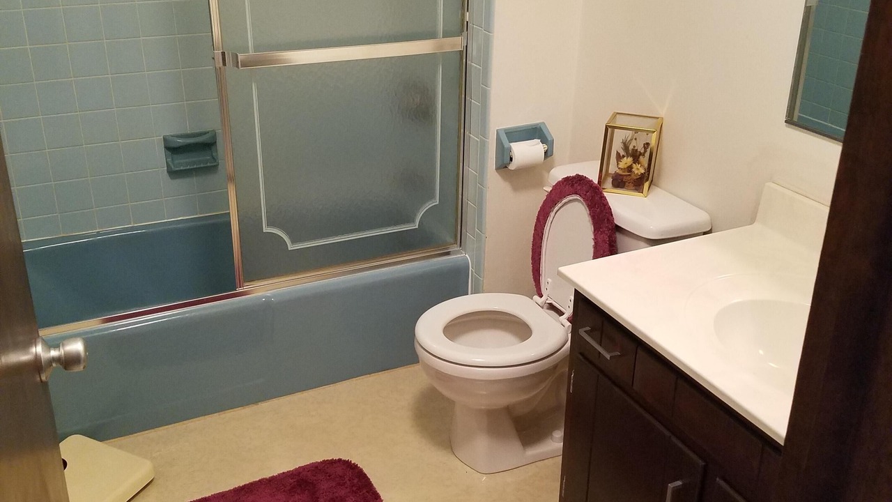 Photo of Bathroom in Elizabethtown