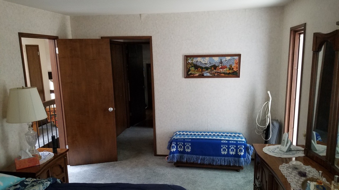 Photo of Others in Elizabethtown