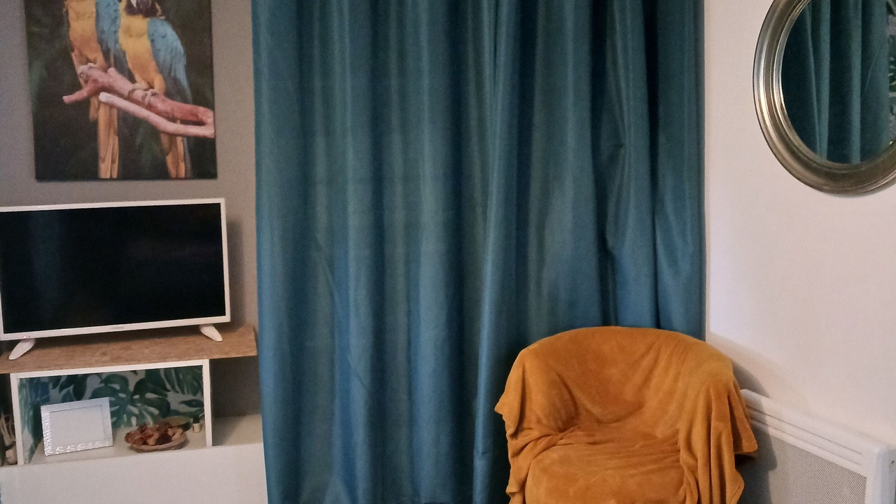 Photo of Bedroom in Saint-Denis-la-Chevasse