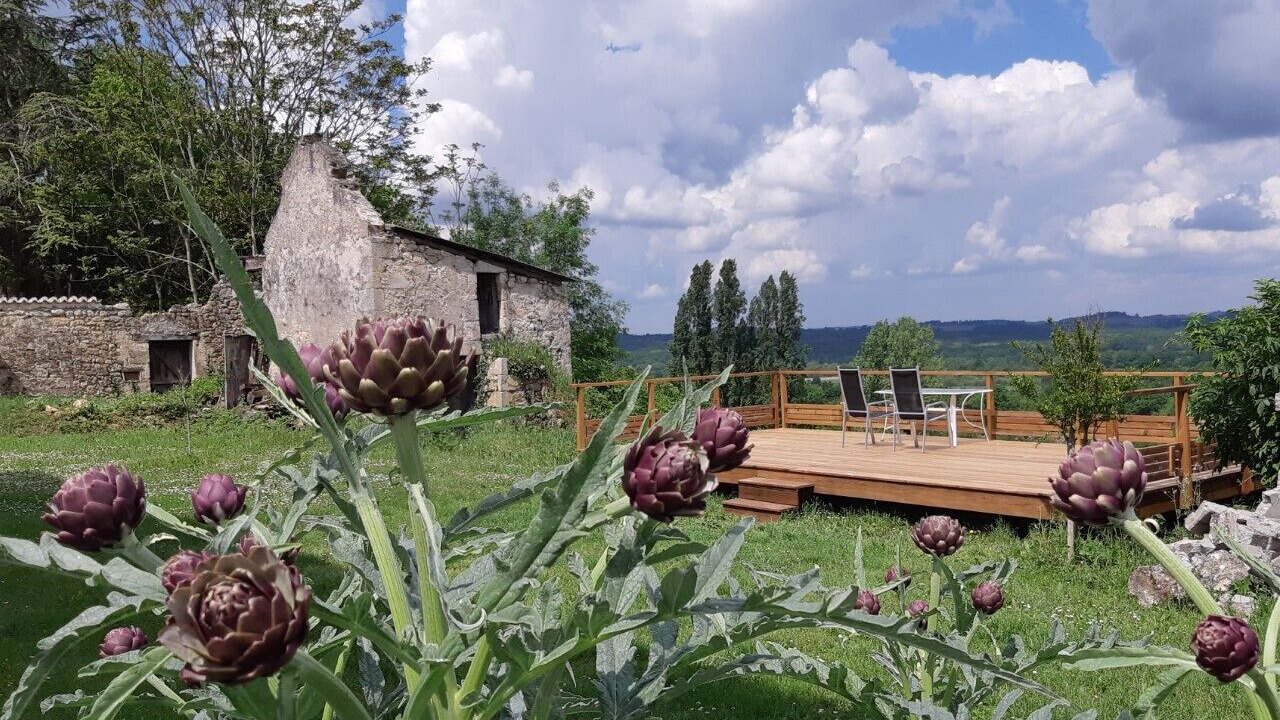 Photo of Outdoor in Saint-Vivien