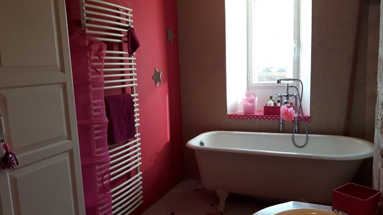Photo of Bathroom in Saint-Vivien