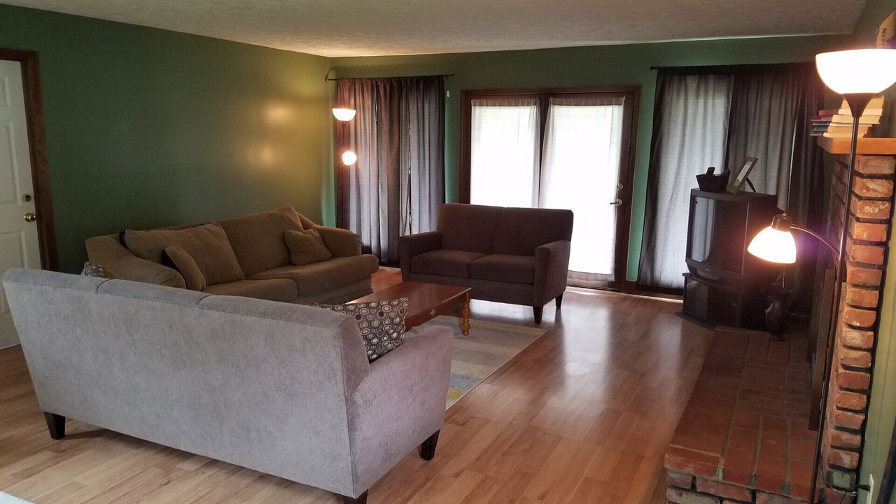 Photo of Livingroom in Swain