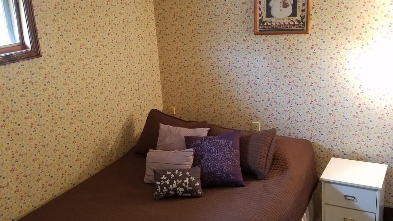 Photo of Bedroom in Swain