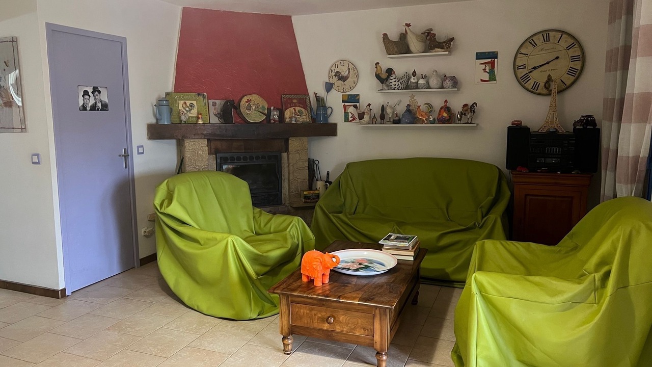Photo of Livingroom in Saint-Paulet-de-Caisson
