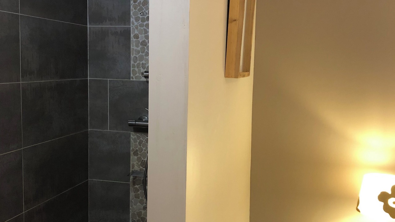 Photo of Bathroom in Saint-Martin-aux-Buneaux