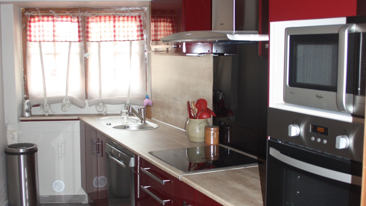 Photo of Kitchen in Saint-Laurent-de-Carnols