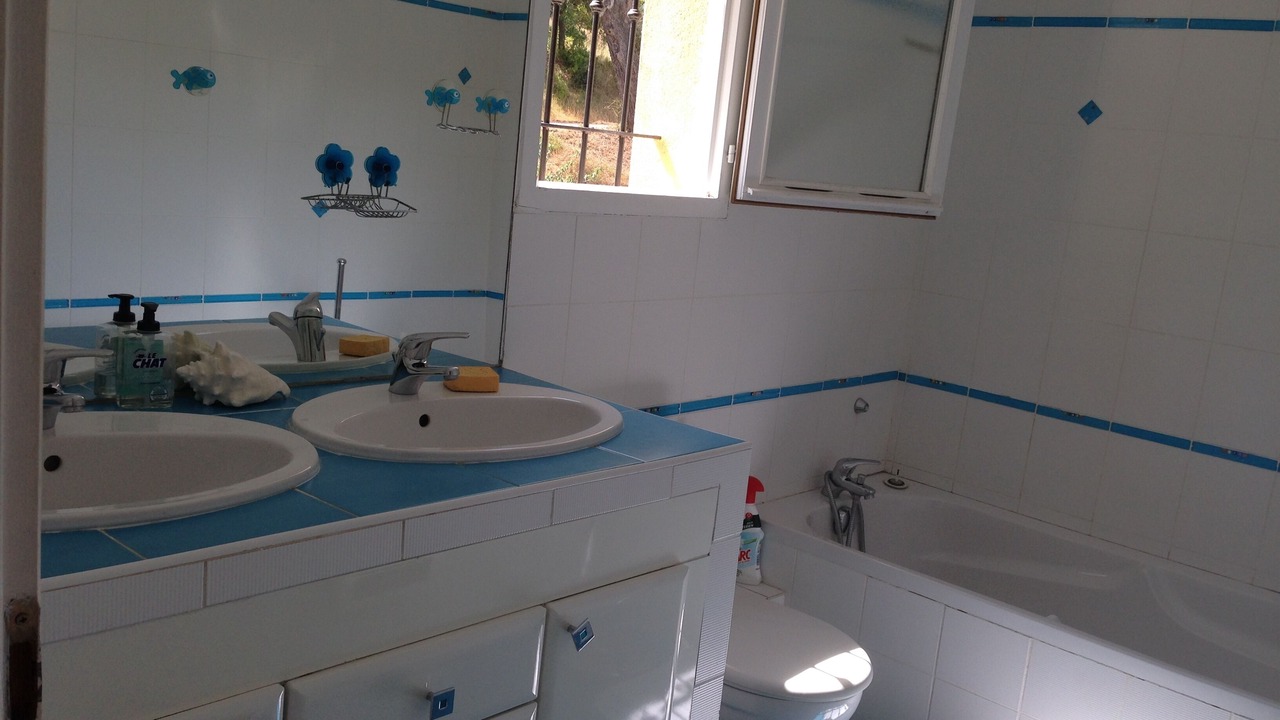 Photo of Bathroom in Alleins