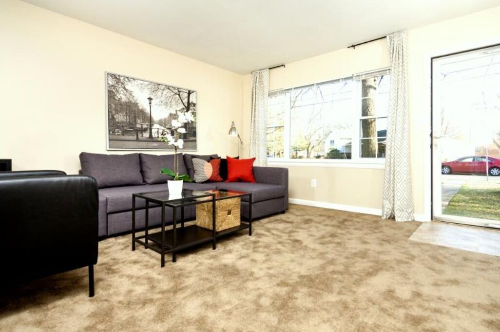 Photo of Livingroom in College Park