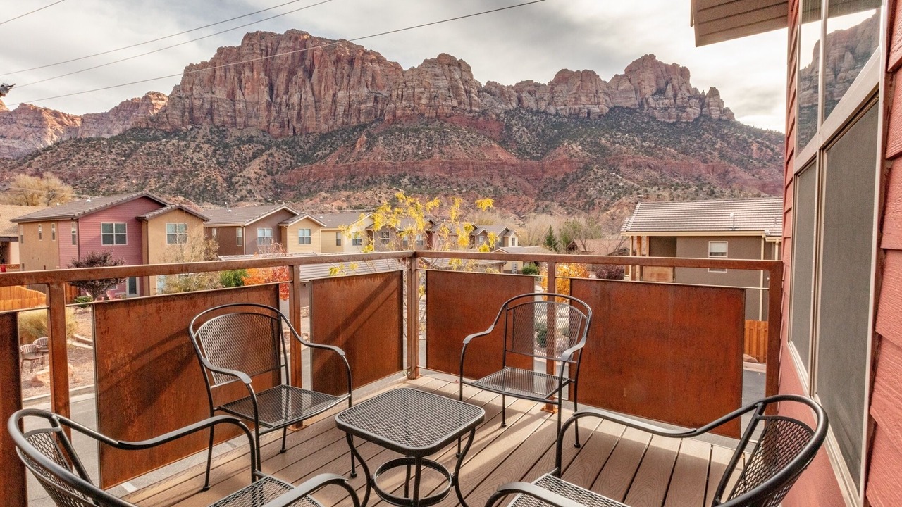 Photo of Patio Balcony in Zion National Park South Entrance