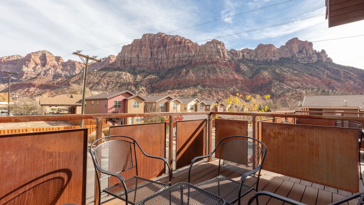 Photo of Patio Balcony in Zion National Park South Entrance