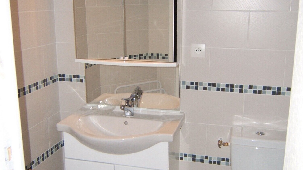 Photo of Bathroom in Labruguiere